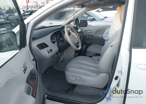 2014 Toyota Sienna Xle V6 8 Passenger from USA, damaged, VIN 5TDYK3DC2ES456704